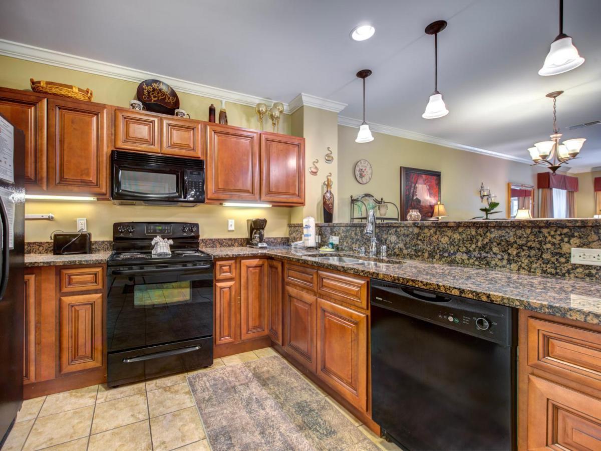 Appartamento City Bear, 2Br, Pool, Spa, Downtown Gatlinburg, Sleeps 6 Esterno foto