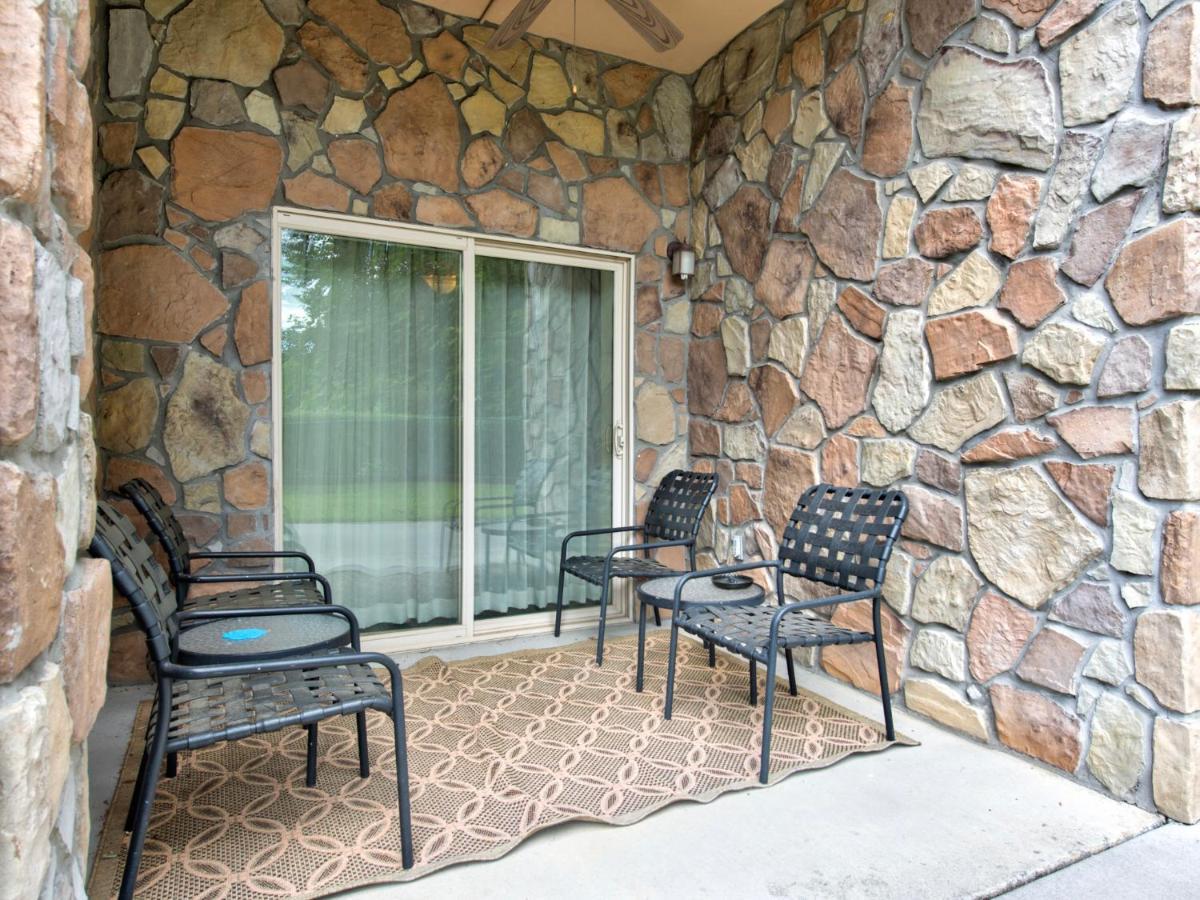 Appartamento City Bear, 2Br, Pool, Spa, Downtown Gatlinburg, Sleeps 6 Esterno foto