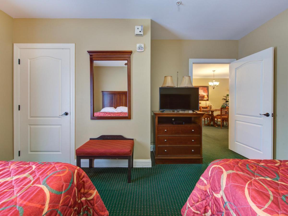 Appartamento City Bear, 2Br, Pool, Spa, Downtown Gatlinburg, Sleeps 6 Esterno foto